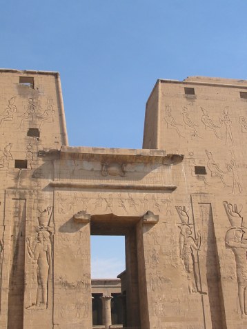 Tempeleingang Edfu