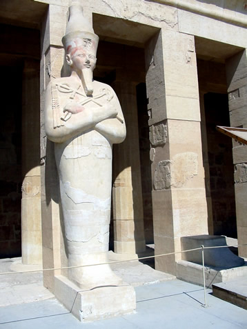 Statue der Hatschep Sut
